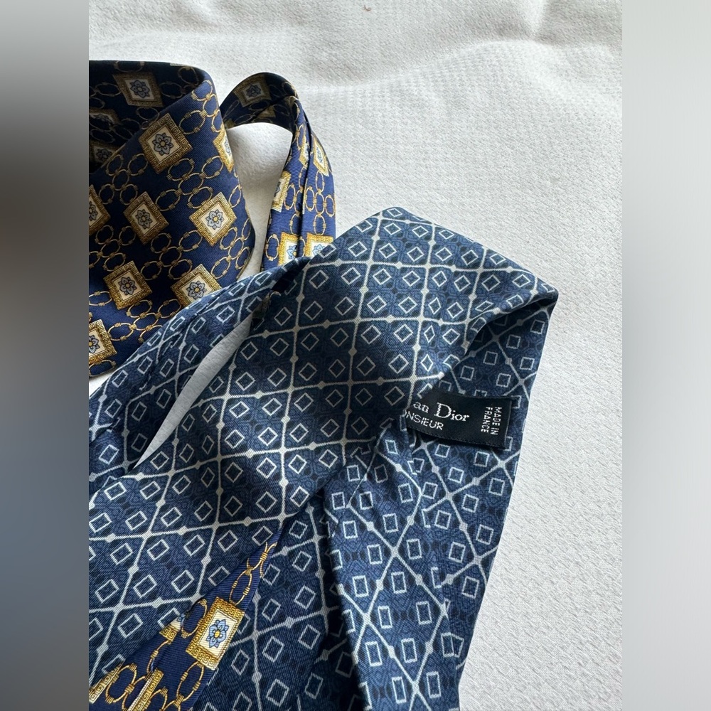2 Mens Ties ( Christian Dior) - Picture 3 of 15